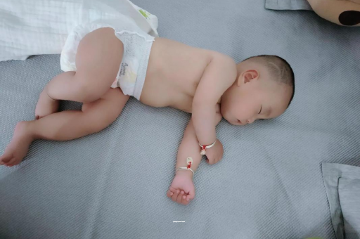 灯塔孕妇突然心跳加速